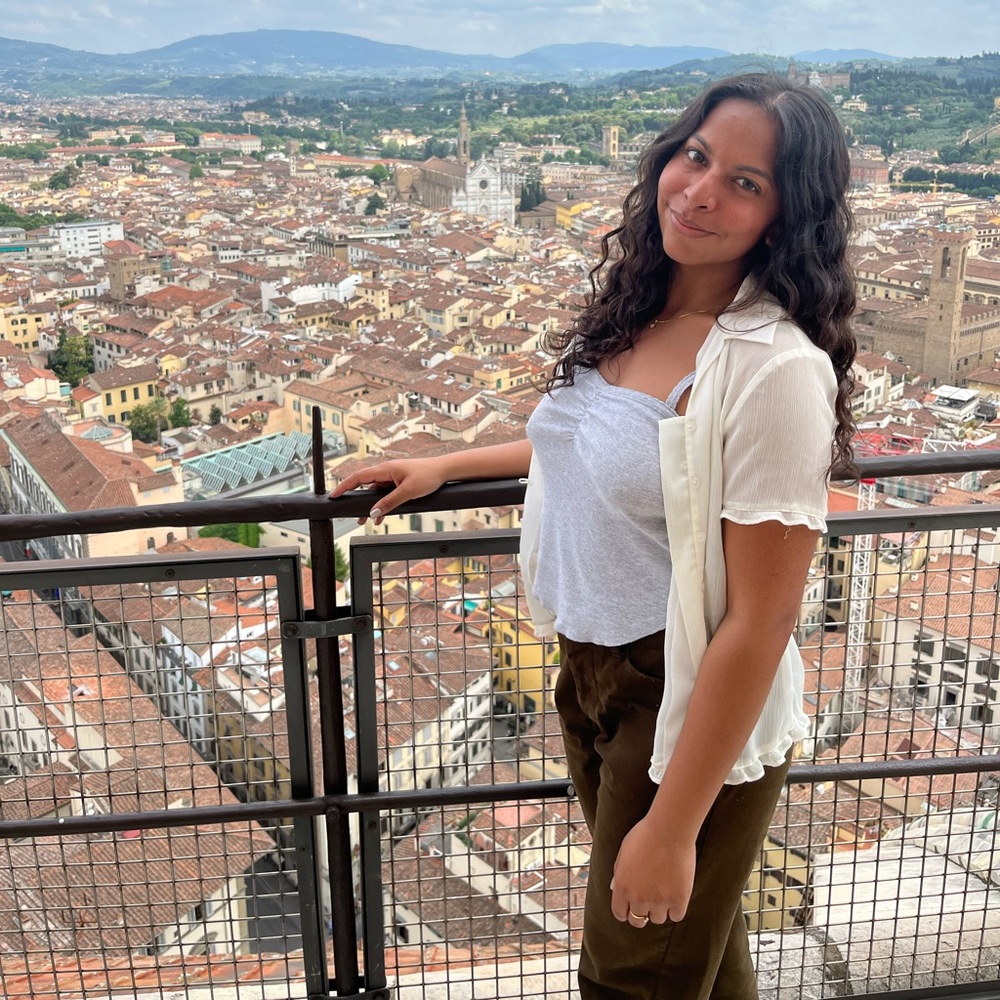 Meet your Posher, Anjali
